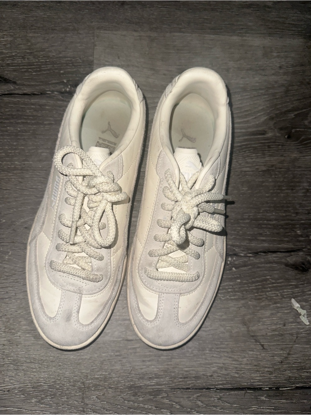 Puma Women's Low-Top Sneakers in Cream - Picture 2 of 8